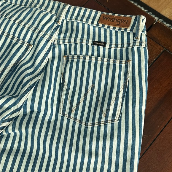 Wrangler Blue and White Fierce Flare Jeans - Picture 3 of 6